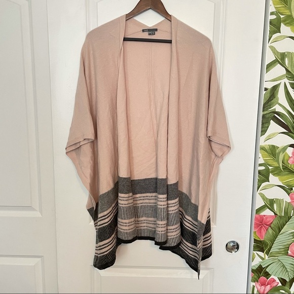 Vince Cashmere Wool blend Striped Hem Knit Poncho Cardigan cream stripe shawl - Picture 4 of 8